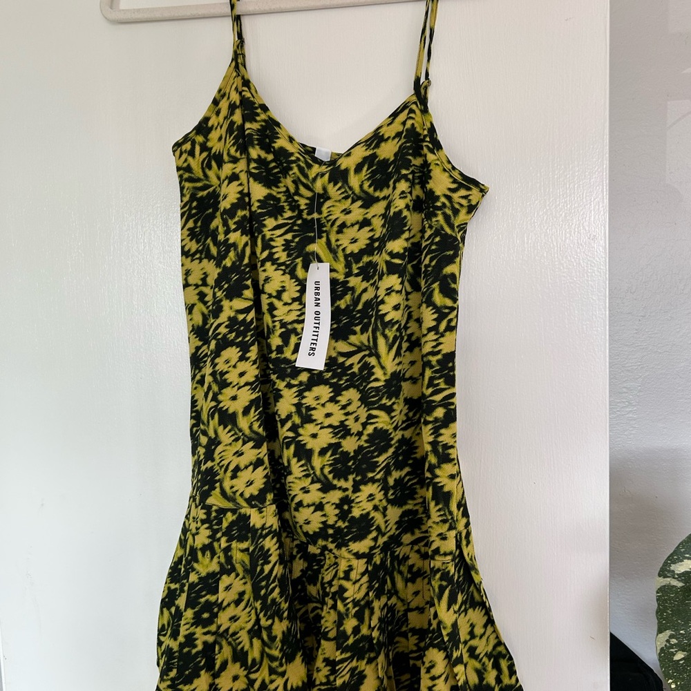 Black and yellow mini dress